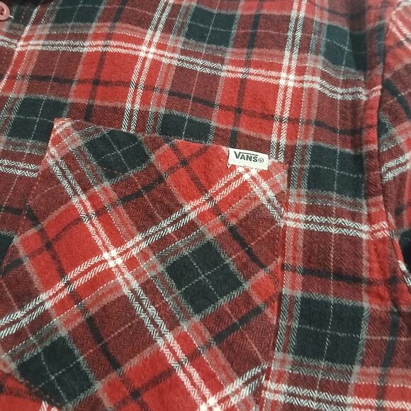 VANS XL 100% Cotton Red/Black Plaid Long-Sleeved Button-Up Flannel Shirt - Picture 4 of 13